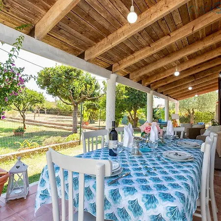 Angela Con Giardino Vicino Al Mare Villa Alghero